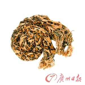 看！隆冬最IN圍巾款式