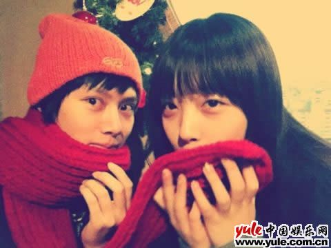 f(x)雪莉織圍巾送sj金希澈,最新服裝圖片-圍益美商城