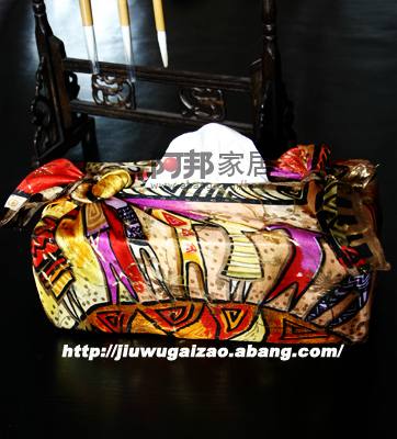 巧用舊絲巾做漂亮紙巾盒4