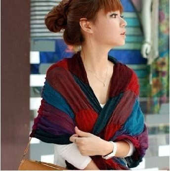 使女人風情萬種：絲巾、圍巾、披肩(組圖),最新服裝圖片-圍益美商城