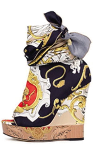 絲巾，不只是系在頸上的2012春夏絲巾搭配秘籍