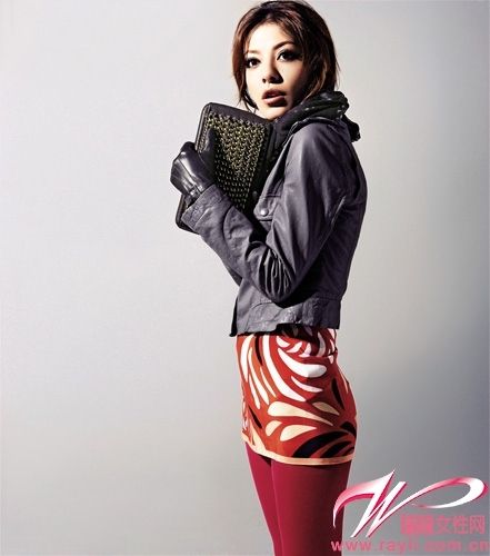 絲巾DIY迷你裙創意搭配Leggings