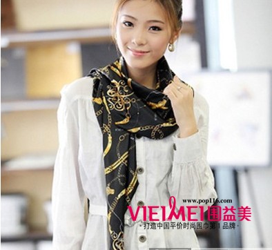 淑女們必不可少的經典飾品--絲巾,最新服裝圖片-圍益美商城