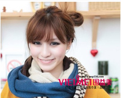俏皮可愛的女生簡約搭配 時尚隨意又有型,最新服裝圖片-圍益美商城