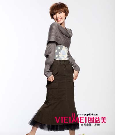 圍巾系法多 巧搭很養眼,最新服裝圖片-圍益美商城