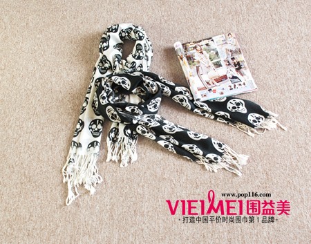 用好圍巾 學(xué)做封面女孩,最新服裝圖片-圍益美商城