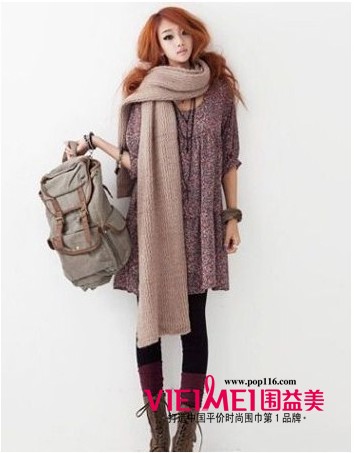 今秋圍巾搭配出新意,最新服裝圖片-圍益美商城