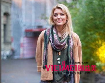 冬季拒絕單調(diào) 印花圍巾變新寵,最新服裝圖片-圍益美商城