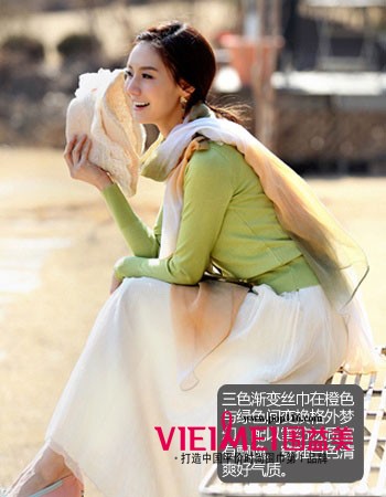 浪漫雪紡絲巾扮靚,最新服裝圖片-圍益美商城