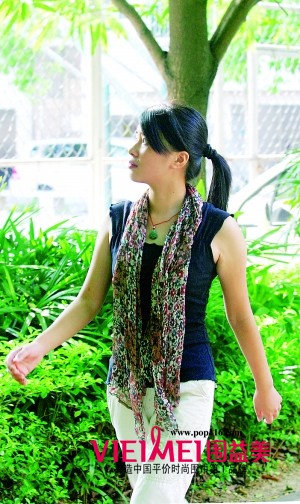 酷熱夏天不棄圍巾潮搭 讓夏天再熱點吧~,最新服裝圖片-圍益美商城