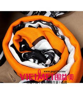 誰說夏天絲巾沒用，絲巾也可以當披肩的哦！,最新服裝圖片-圍益美商城