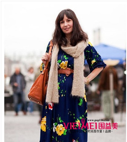 圍巾潮款百搭 街拍圍你新動(dòng)~你說(shuō)呢,最新服裝圖片-圍益美商城
