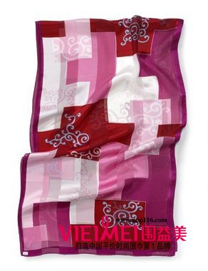 就讓色彩繽紛的小絲巾，成為你氣質的獨特秘訣吧！,最新服裝圖片-圍益美商城